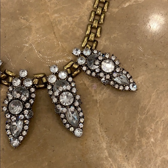 Beautiful statement necklace brass & rhinestone. - Picture 4 of 7